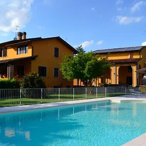 Bortolino Alloggio per agriturismo Volta Mantovana