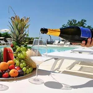 Tenuta San Leone Alloggio per agriturismo Valeggio sul Mincio